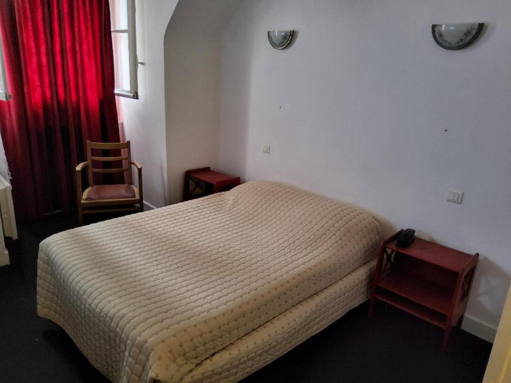 Hotel De La Cloche วิทรี เลอ ฟรองซัวส์ ภายนอก รูปภาพ