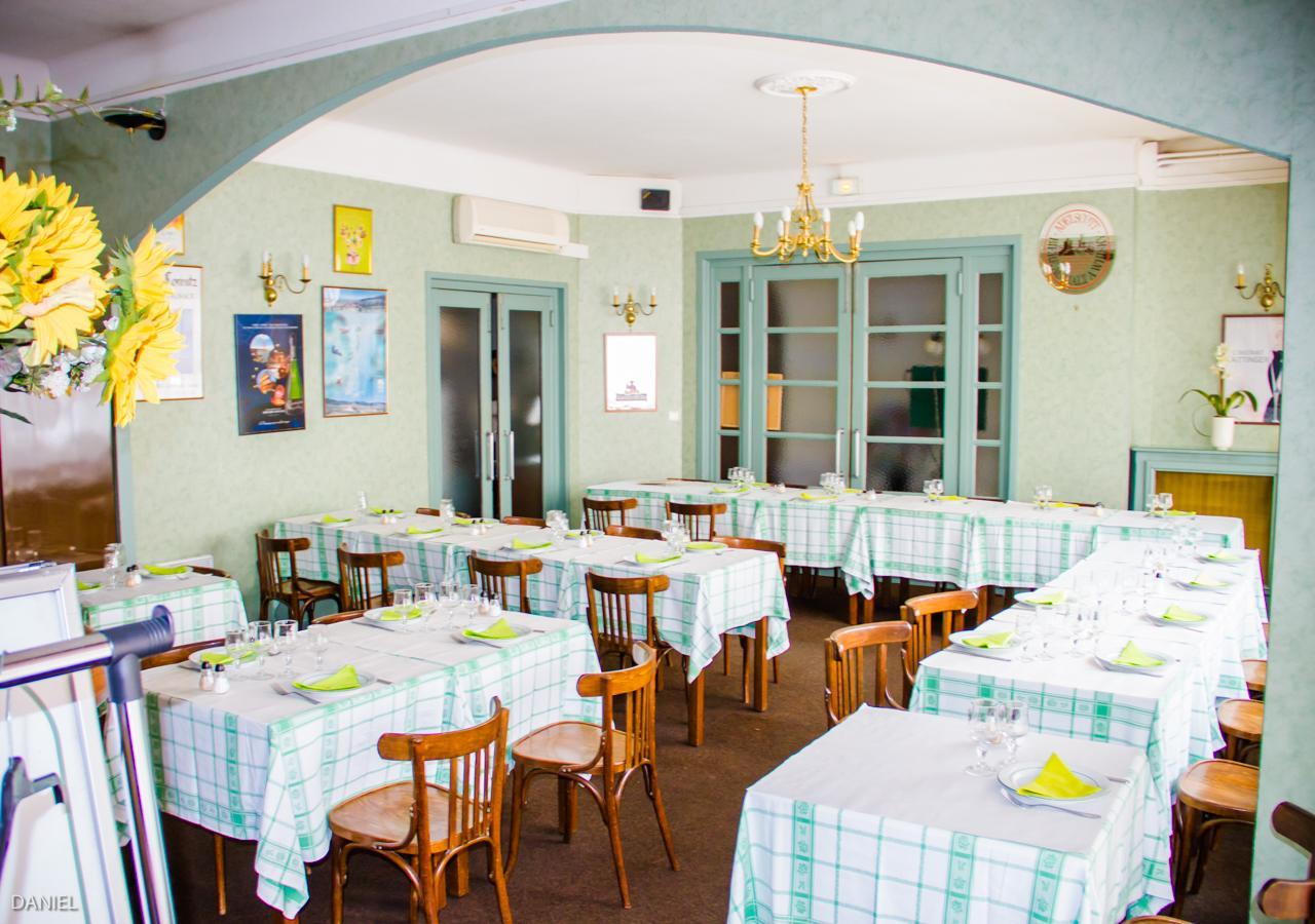 Hotel De La Cloche วิทรี เลอ ฟรองซัวส์ ห้อง รูปภาพ